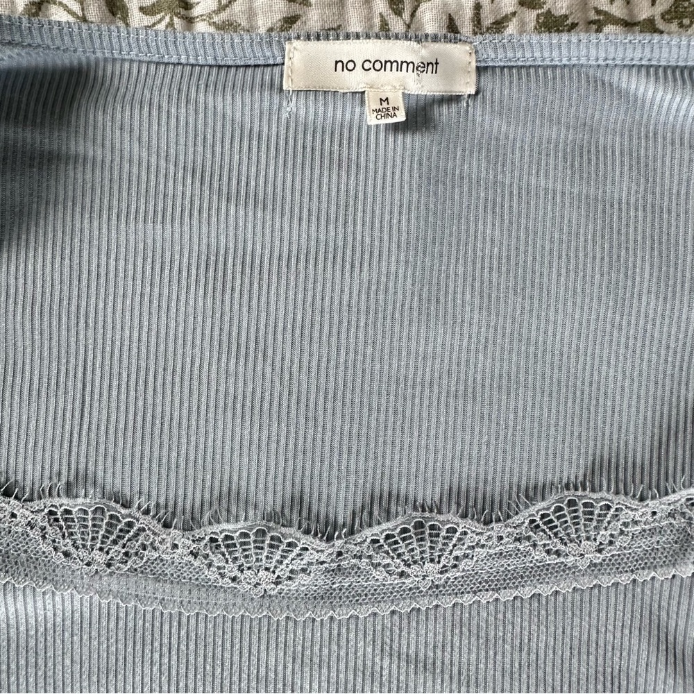 No comment Women's M Sky Blue Ribbed Corset Long Sleeve Crop Tee Lace Trim - Picture 2 of 9